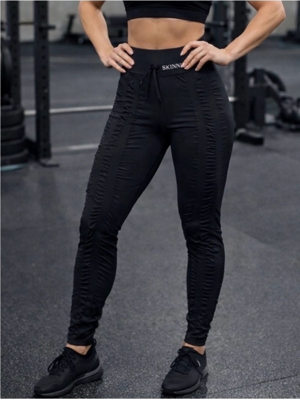Skinnify Black Drawstring Resistance Band Leggings Size Large